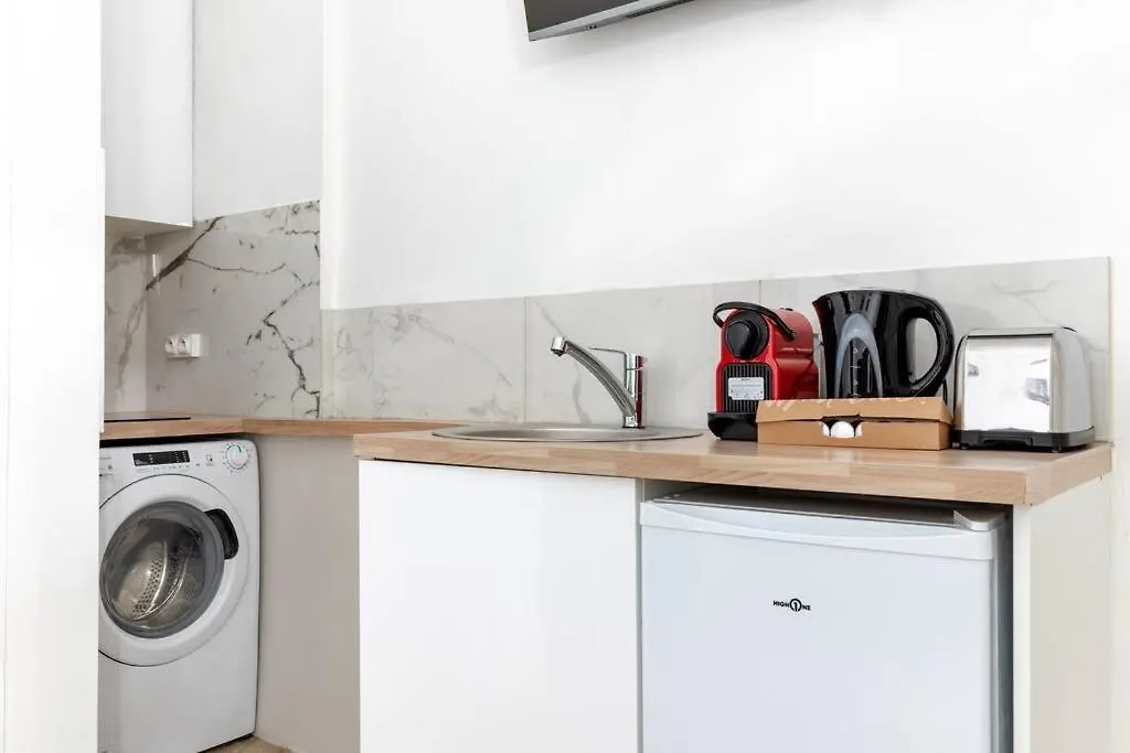 Tretaigne-Montmartre Magnifique Cosy Studio Apartment Paris France